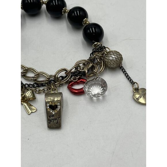 Betsey Johnson Whistle Red Lips Black Beads Black Beads Bow Stretch Bracelet - Picture 15 of 16